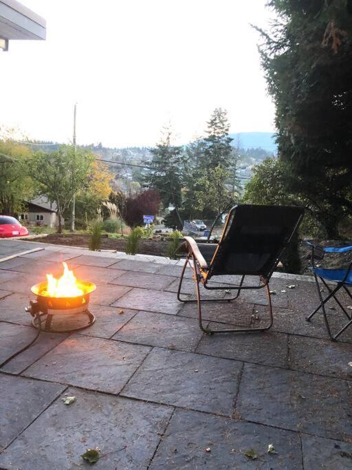 Bright Private Suite Near Departure Bay Beach ننيمو المظهر الخارجي الصورة