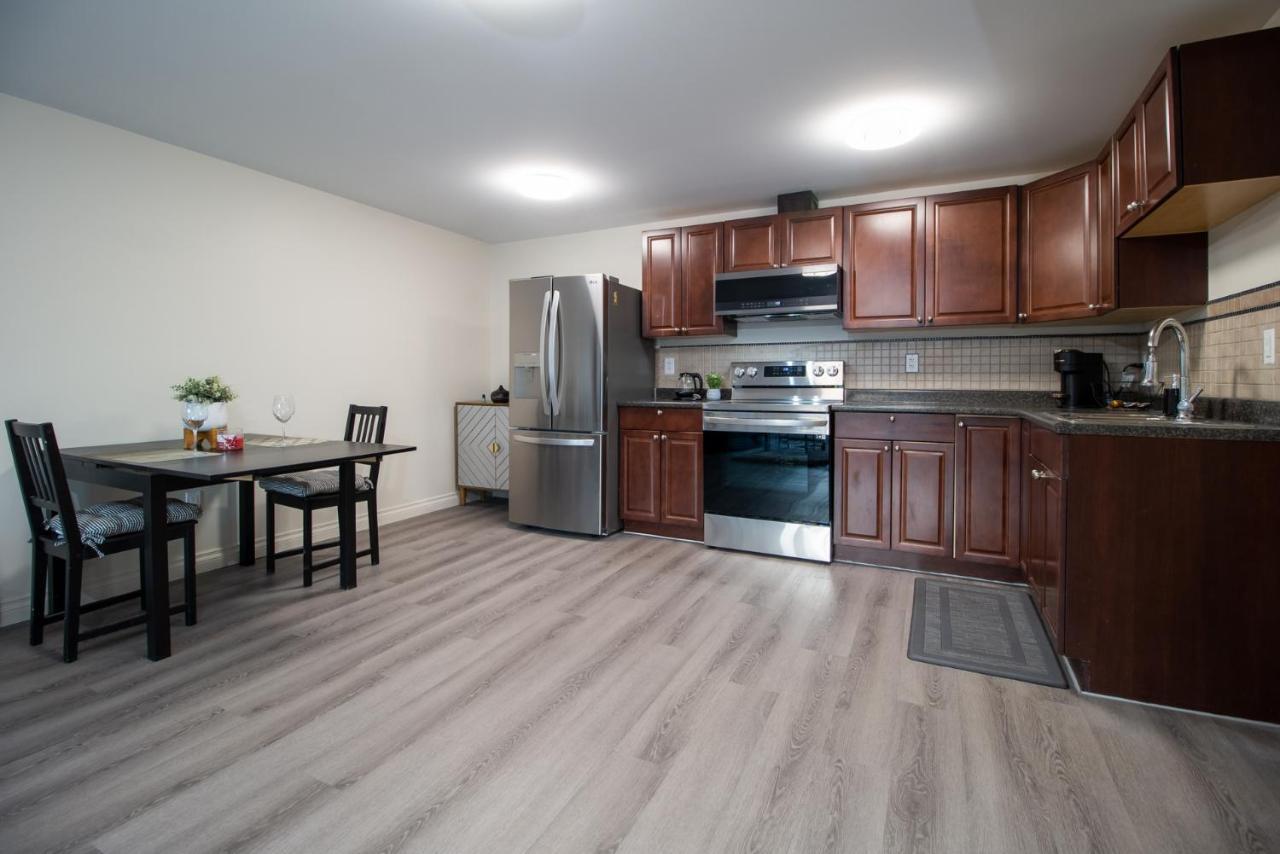 Bright Private Suite Near Departure Bay Beach ننيمو المظهر الخارجي الصورة