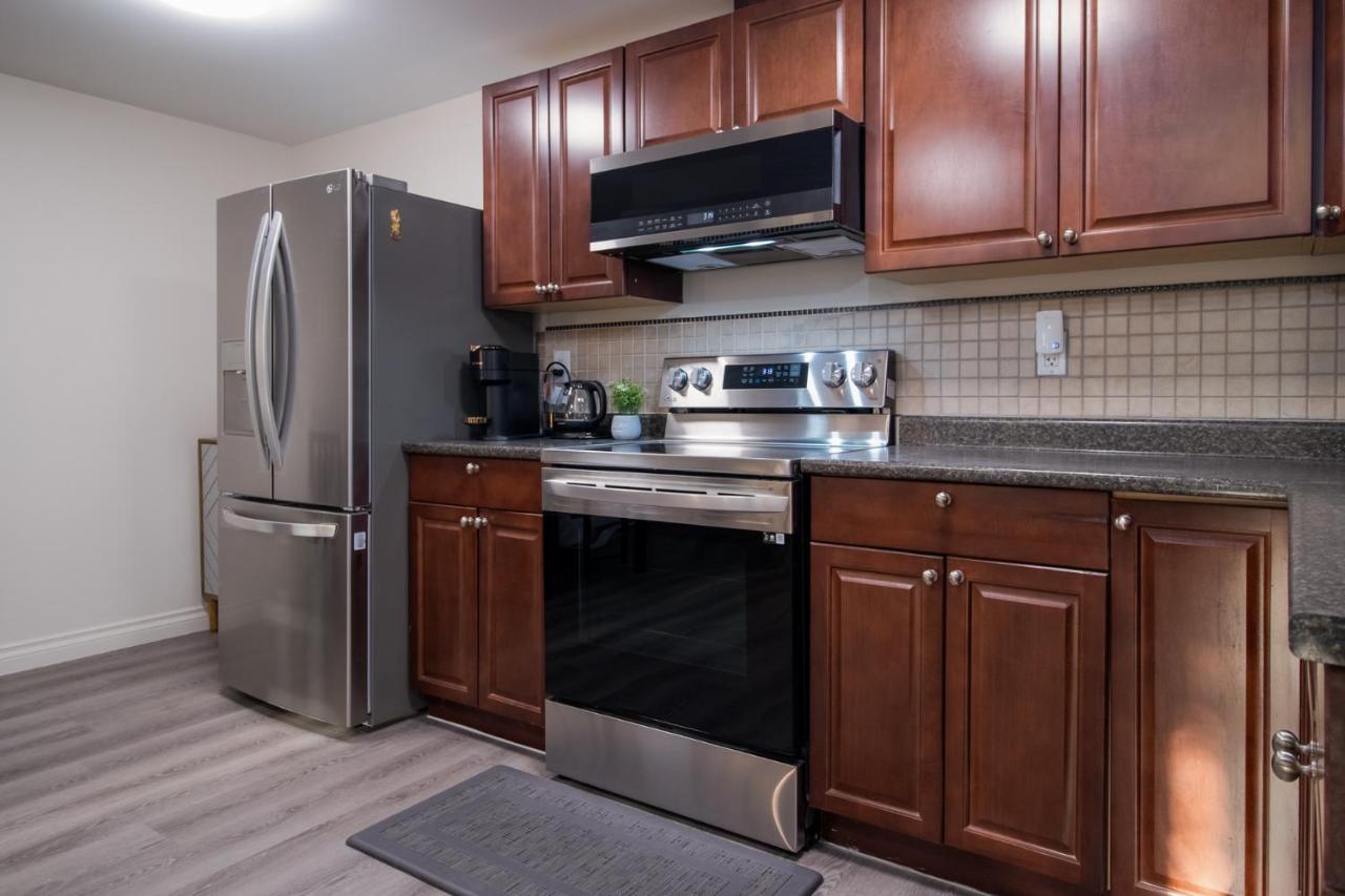 Bright Private Suite Near Departure Bay Beach ننيمو المظهر الخارجي الصورة